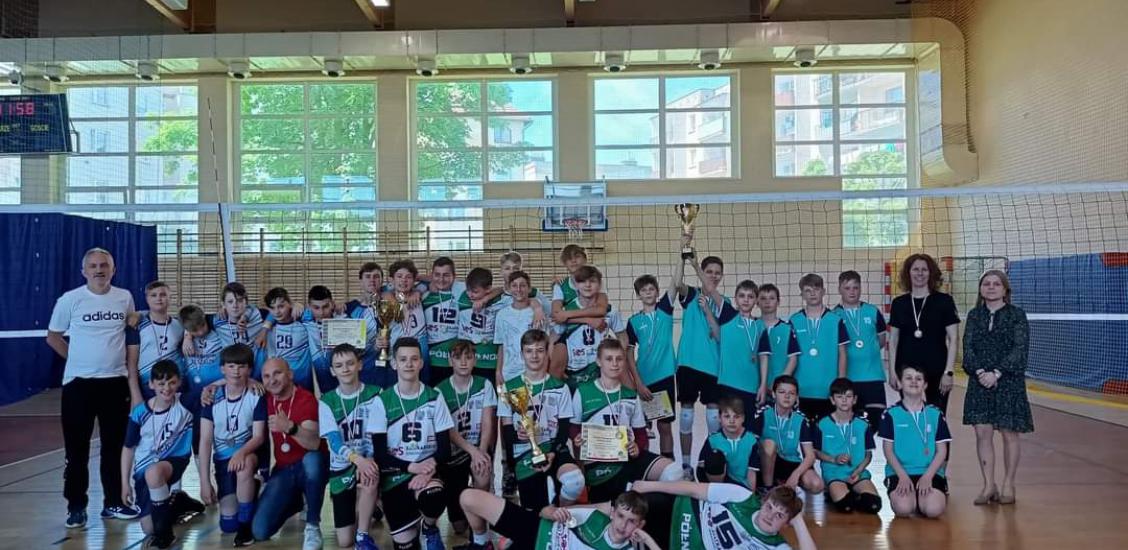  POŁCZYN-ZDRÓJ MISTRZAMI WOJEWÓDZTWA W ROZGRYWKACH SZKOLNYCH