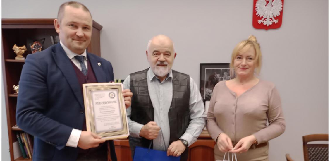 Spotkanie zwieńczyło przekazanie drobnych upominków