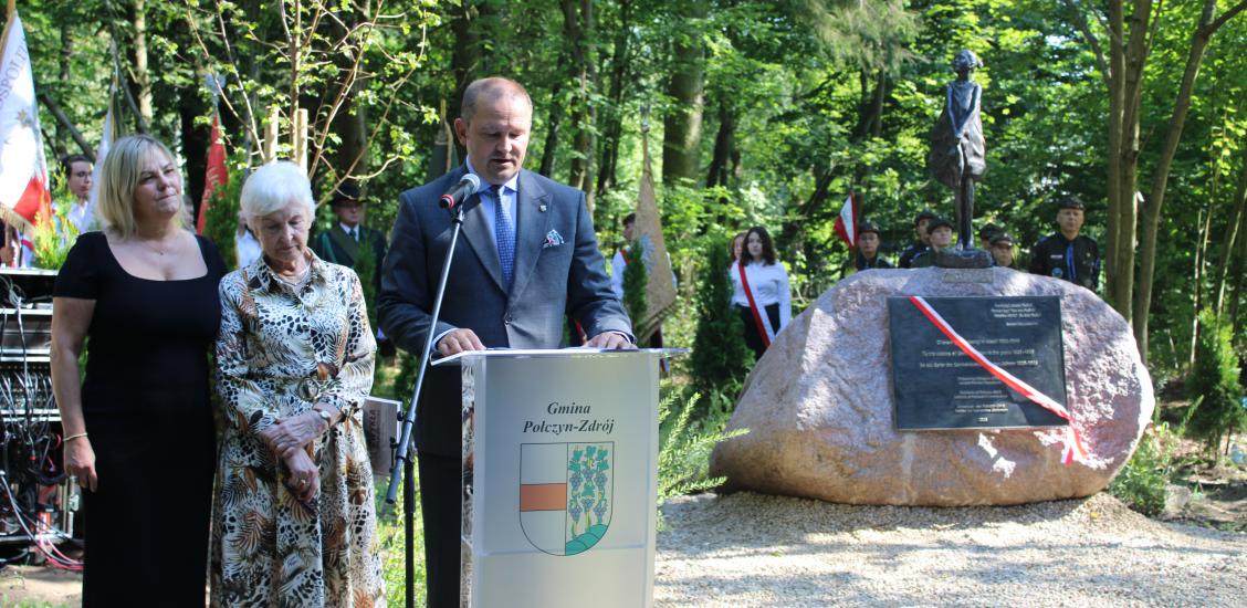 Odsłonięcie pomnika