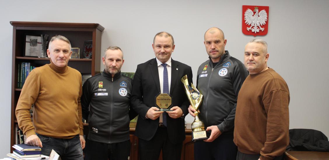 Spotkanie KS Pogoń w gabinecie Burmistrza