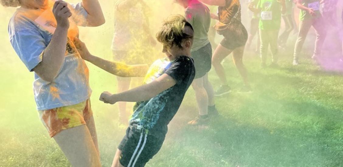 Bieg z Pomocą czyli III edycja Ostrowickiego Minirunmageddonu